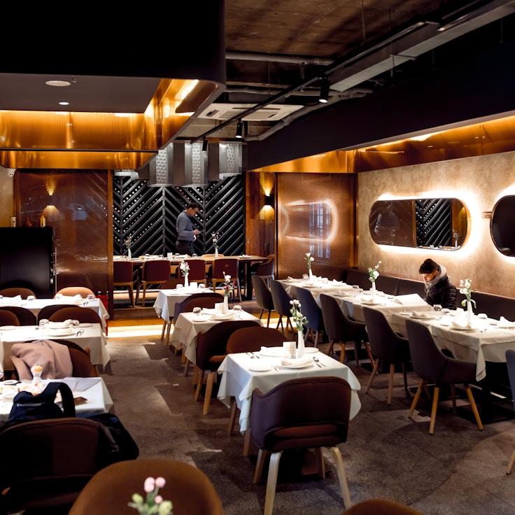 Parks and entertainment for families in Rotterdam, Netherlands