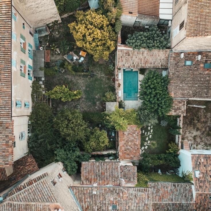 Family terraces and cafés for calm evenings in Rotterdam